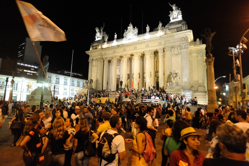 Professores Da Rede Estadual De Educa O Do Rio Em Greve Fazem