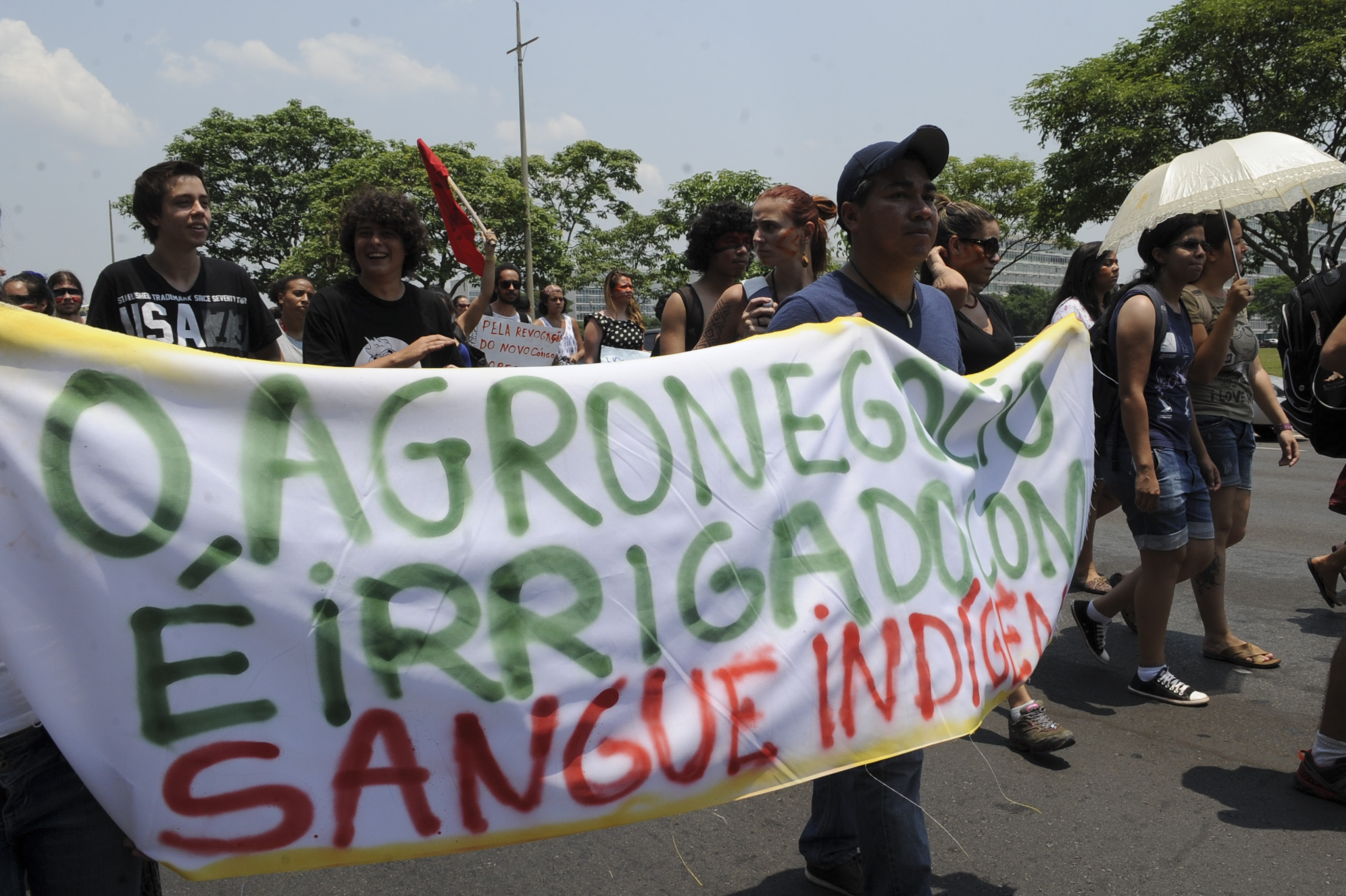 Alunos De Escolas P Blicas Privadas E Universidades Fazem Manifesta O