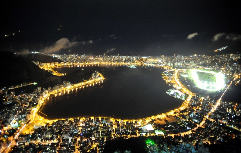 Lagoa Rodrigo de Freitas, Rio de Janeiro, à noite