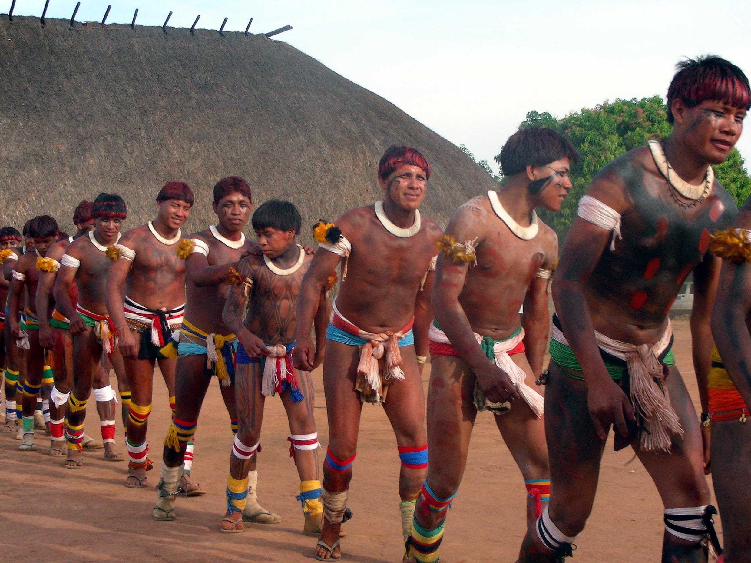 Xingu, A Terra Ameacada (Volumes 1 E 2)