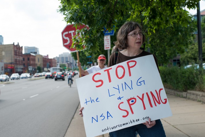 Protesto de norte-americanos contra a espionagem da NSA