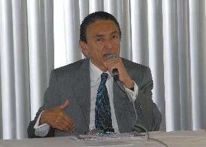 1215AC0005.JPG