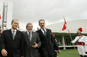 14122006g00001-1