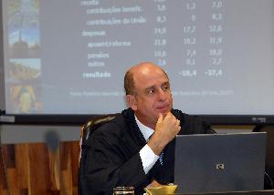1240AC028.JPG