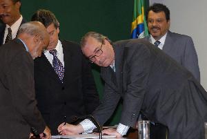 1315AC075.JPG