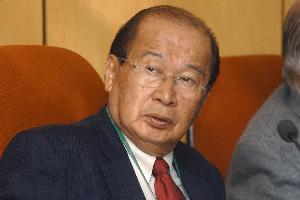1045EF0008.JPG