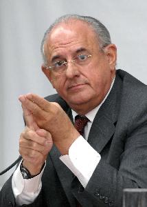 1215AC0089.JPG