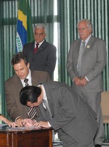 1300AC0069.JPG