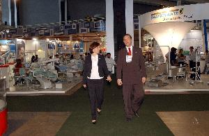 1220EF0057.JPG