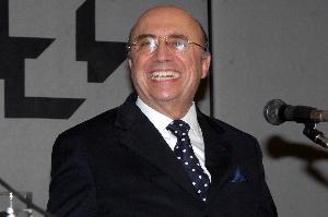 2002vc043