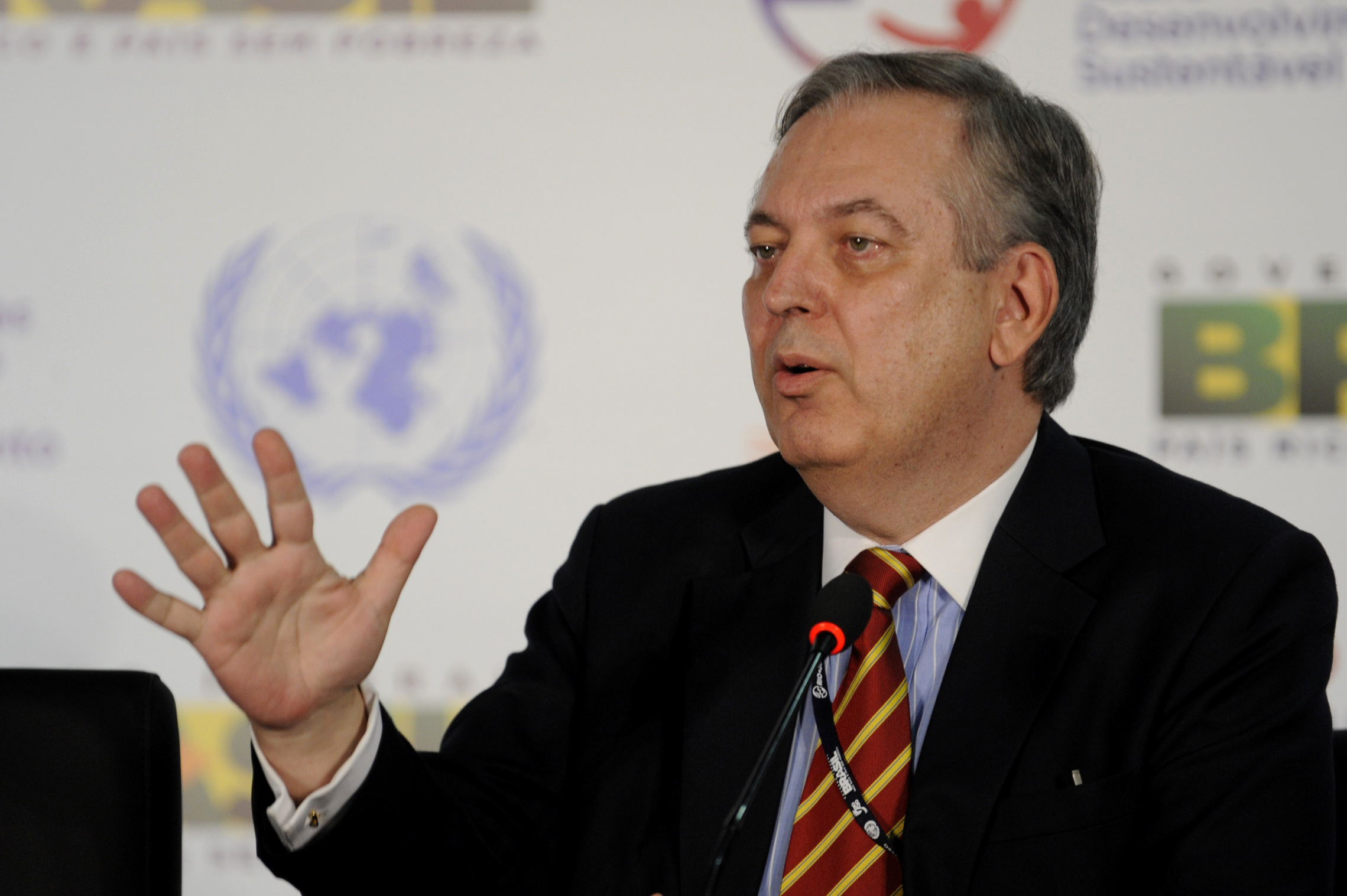 Entrevista do embaixador Luiz Alberto Figueiredo Agência Brasil