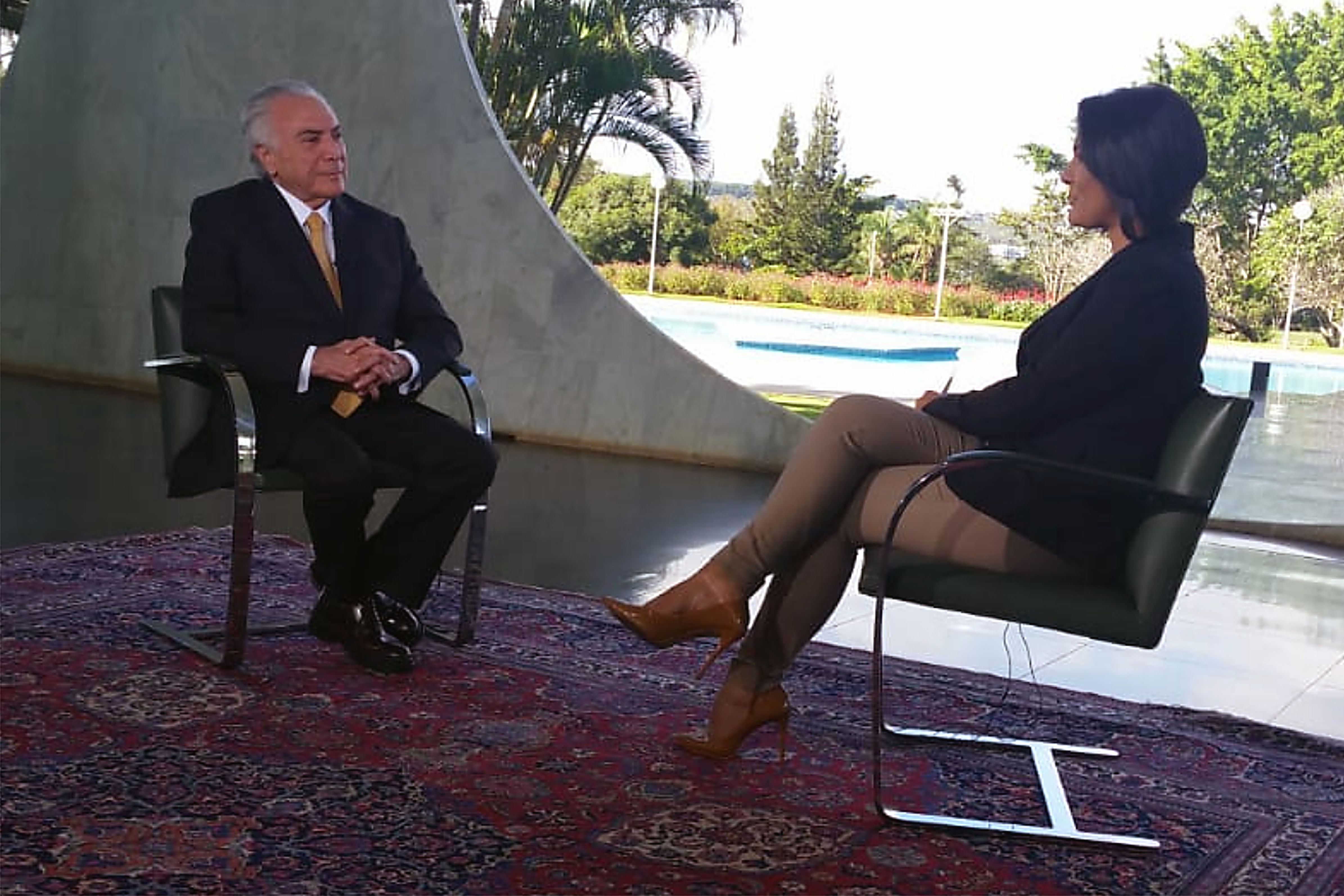 Nos Corredores do Poder: acompanhe entrevista exclusiva com o presidente Michel Temer