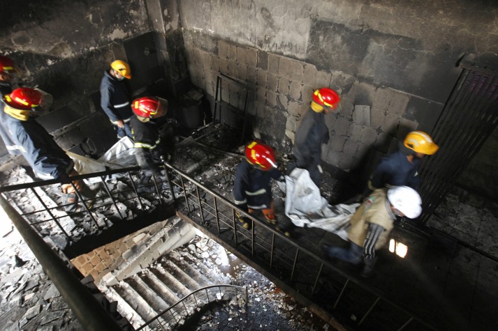 Incêndio em fábrica de Bangladesh