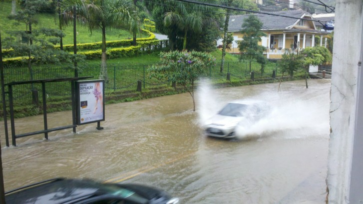 Chuva em Petrópolis