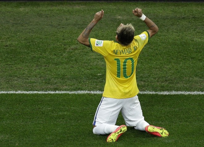 20140623-neymar-comemora-segundo-gol