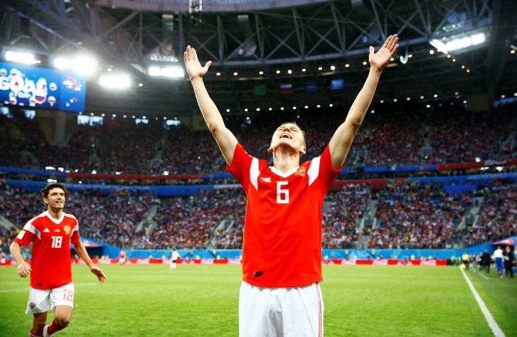 Copa 2018: Denis Cheryshev, da Rússia, comemora ao marcar seu segundo gol