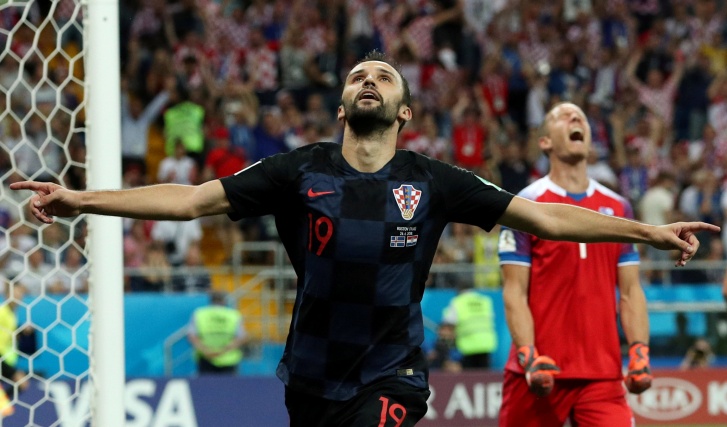 Copa 2018: Milan Badelj, da Croácia, festeja o primeiro gol
