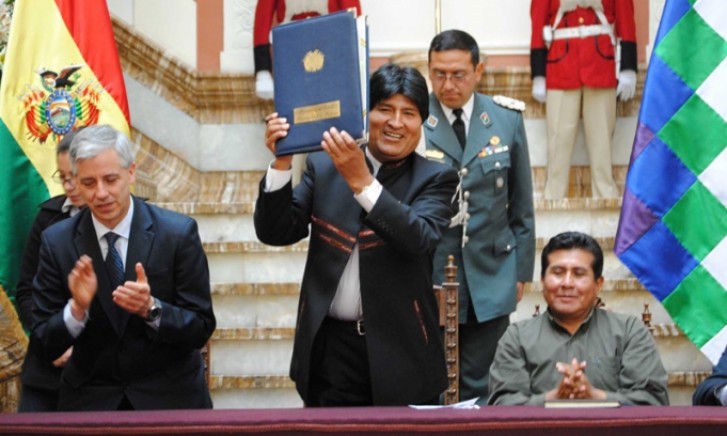Evo Morales promulga Lei da Mãe Terra