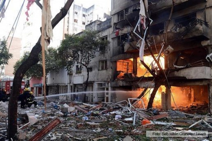 Explosão em edifício na Argentina 