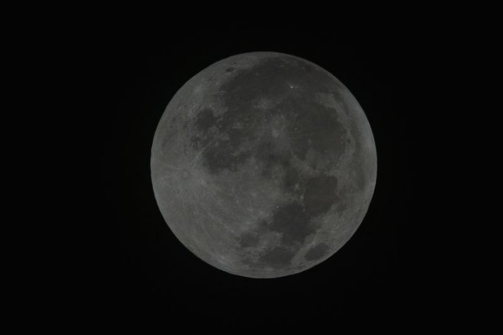Lua Sangrenta - 2 