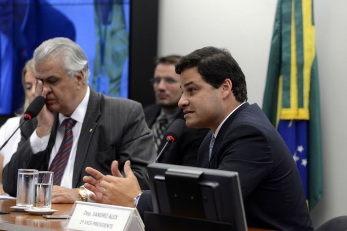 Reunião do Conselho de Ética para votar parecer contra Cunha
