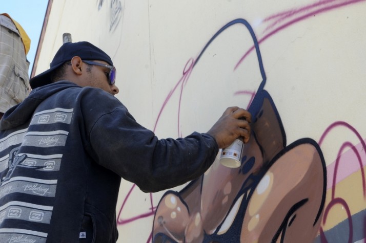 Grafiteiros em Porto Alegre, durante Fórum Social Temático - 2