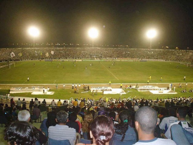 Estádio Almeidão, em João Pessoa (PB)