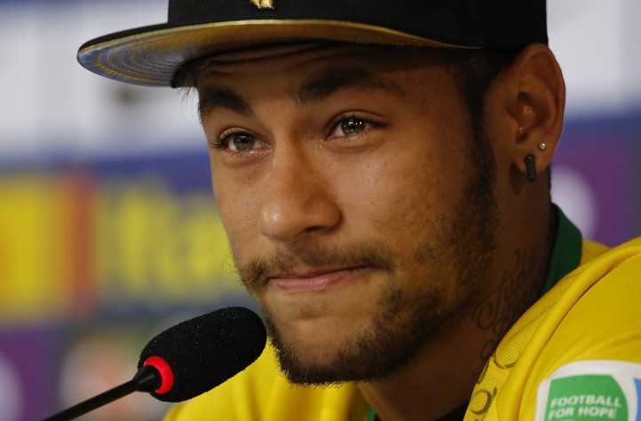 AP20140710_Neymar