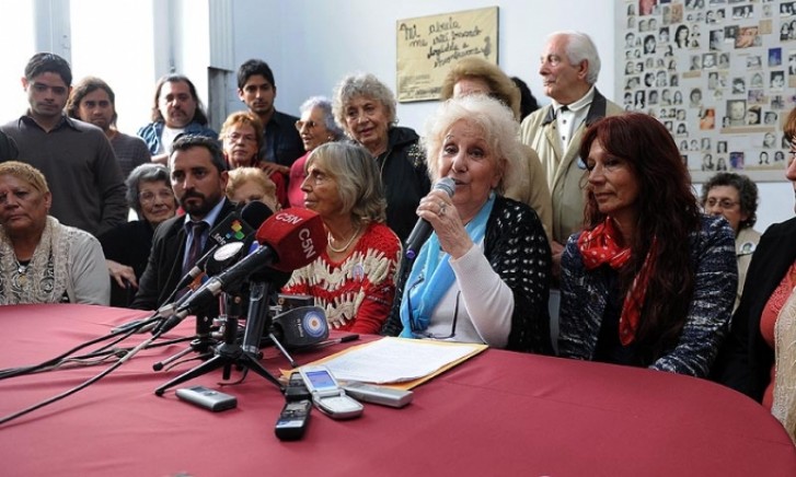 Avós da Praça de Maio encontram neta 107 na Argentina