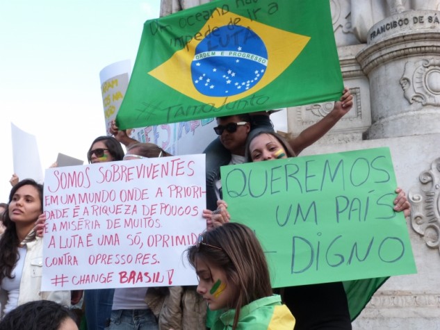 BrasileirosemPortugalfazematoemapoioàsmanifestaçõesnoBrasil_20130618_GilbertoCosta_ABr_4 BrasileirosemPortugalfazematoemapoioàsmanifestaçõesnoBrasil_20130618_GilbertoCosta_ABr_4