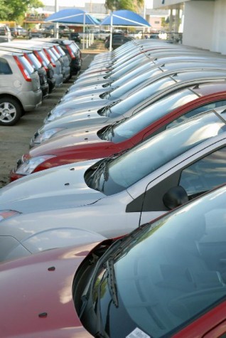 Imagem - IPI menor para carros novos derruba preço e vendas de usados