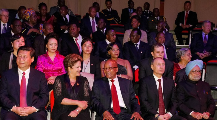 Presidenta Dilma Rousseff participa da cerimônia de abertura da V cúpula do BRICS, acompanhada do senhor Xi Jinping Presidente da China, do senhor Jacob Zuma Presidente da África do Sul, do senhor Vladimir Putin Presidente da Federação da Rússia e do senhor Manmohan Sing, primeiro ministro da Índia