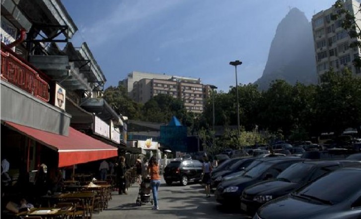 Bairro de Humaitá no Rio de Janeiro fica sem luz