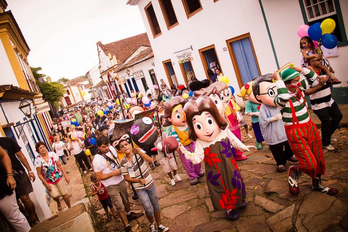 Cortejo durante a Mostra de Cinema de Tiradentes