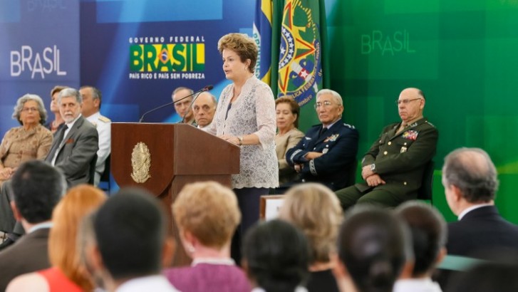 Dilma Rousseff durante apresentação de Oficiais-Generais promovidos