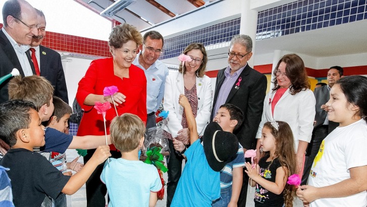 Dilma em inauguração de Unidades de Educação Infantil 