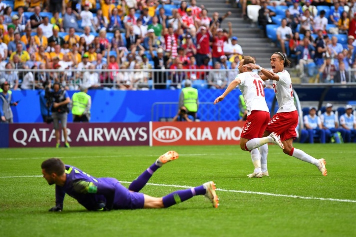 Copa 2018: Dinamarca abre o placar contra a Austrália no início do jogo