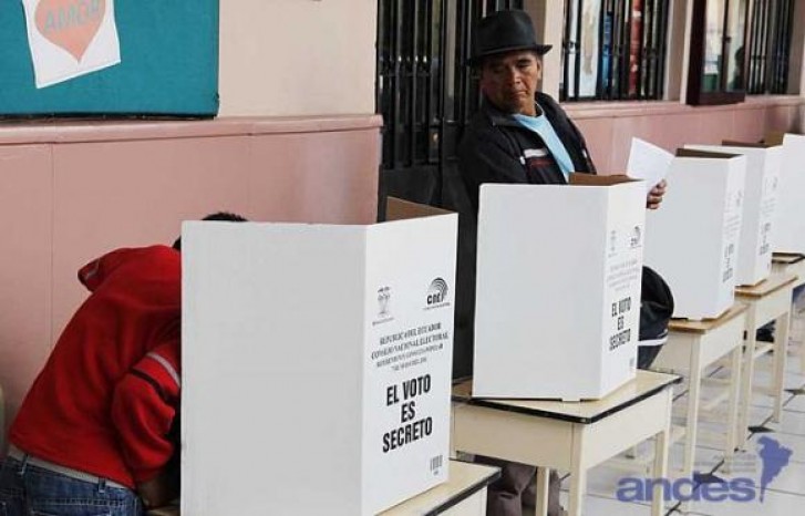 Equador terá eleições presidenciais em fevereiro de 2013