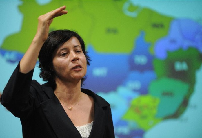 Emília Curi Emília Curi