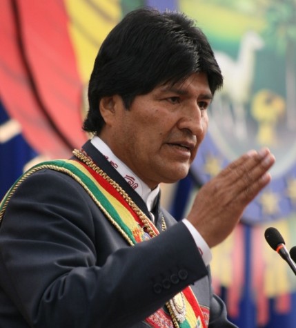 Evo Morales convocou toda a sociedade boliviana para combater a pobreza