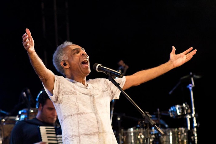 Gilberto Gil presta homenagem a Luiz Gonzaga