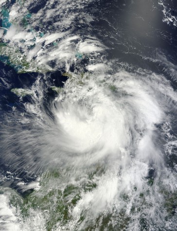 Imagem de satélite mostra a formação da tempestade tropical