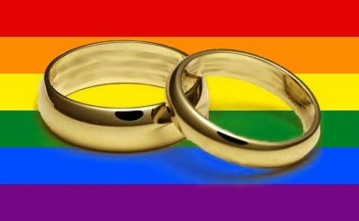 Alianças, casamento gay