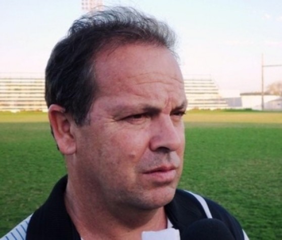 Heriberto da Cunha, técnico do Vila Nova