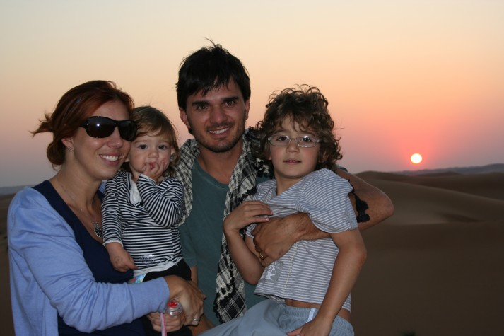 A blogueira Patrícia Papp com a família em Dubai