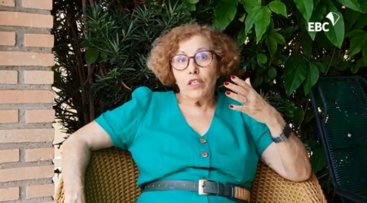 Professora Stella Maris Bortoni Professora Stella Maris Bortoni
