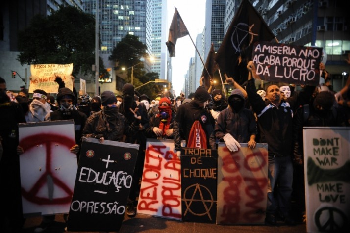 Manifestação durante o Dia Nacional de Luta, no Rio de Janeiro