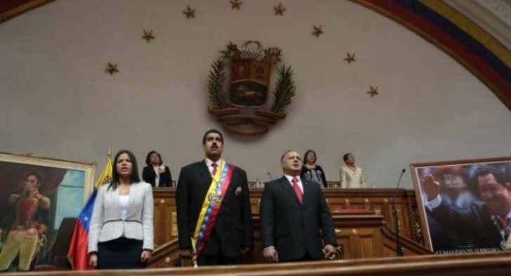 Maduro toma posse como presidente da Venezuela