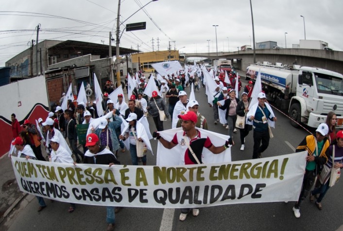 Protesto em São Paulo dos atingidos por barragens