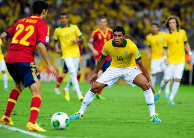Brasil x Espanha - Copa das Confederações 2013: Paulinho